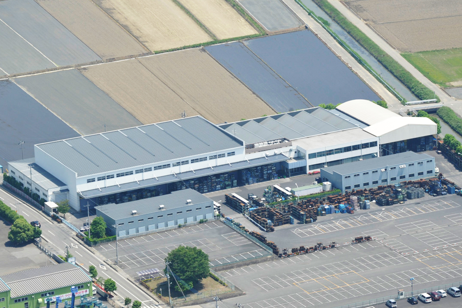 佐藤金属工業株式会社　本社工場